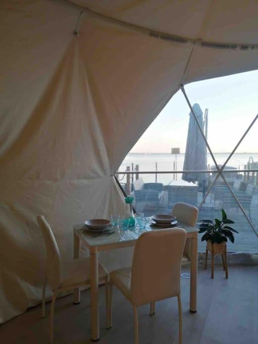 Beautiful Located Dome Hotel Wapnica  Exterior photo